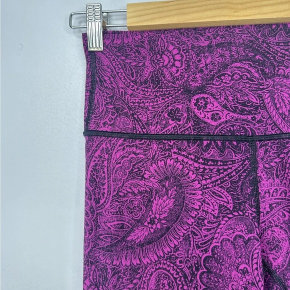 Lululemon Purple Paisley Gym Leggings Size UK 10 / US 6 - Picture 4 of 7